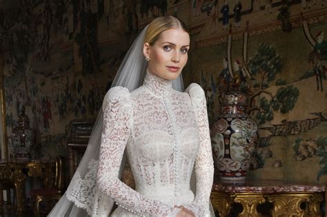 All The Details Of Lady Kitty Spencers Five Wedding Dresses