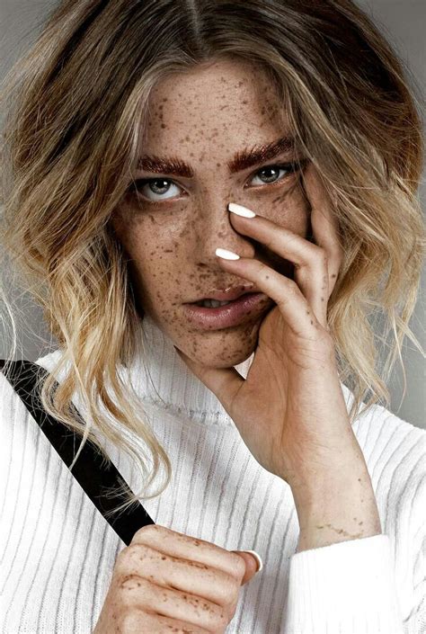 Pin By Daniyal Aizaz On Freckles In 2020 Blonde With Freckles
