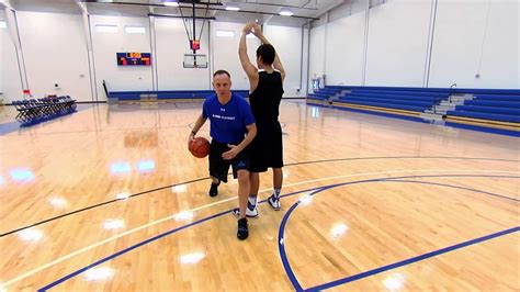 4 Line Passing Drill Team Warm Up Drills Series By Img Academy Basketball Program 2 Of 3