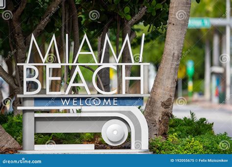 Miami Beach Welcome Sign On 5th Street Stock Image Image Of Florida