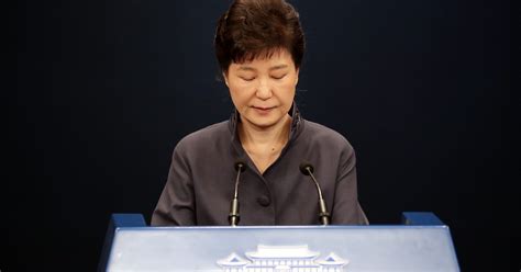 South Koreas President Apologizes Over Speech Scandal