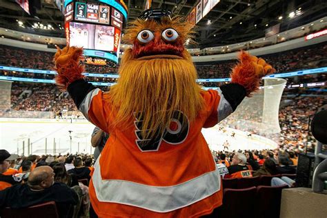 Flyers Wild Eyed Mascot Gritty Proves Popular In San Jose