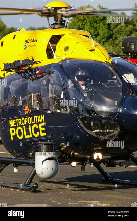 Metropolitan Police Helicopter Eurocopter Ec145 G Mpsc About To Take
