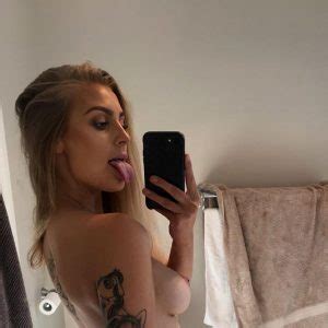 Erin James Nude This Youtuber S Pussy Is Always Wet Hot Sex Picture