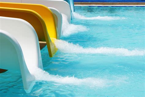 Five People Electrocuted In Water Parks Pool