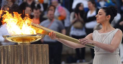 A grécia antiga deixou para toda humanidade, principalmente para o mundo ocidental, um dos mais expressivos legados culturais da história. Tocha Olímpica: da Grécia Antiga ao Rio 2016 - Natação do RN