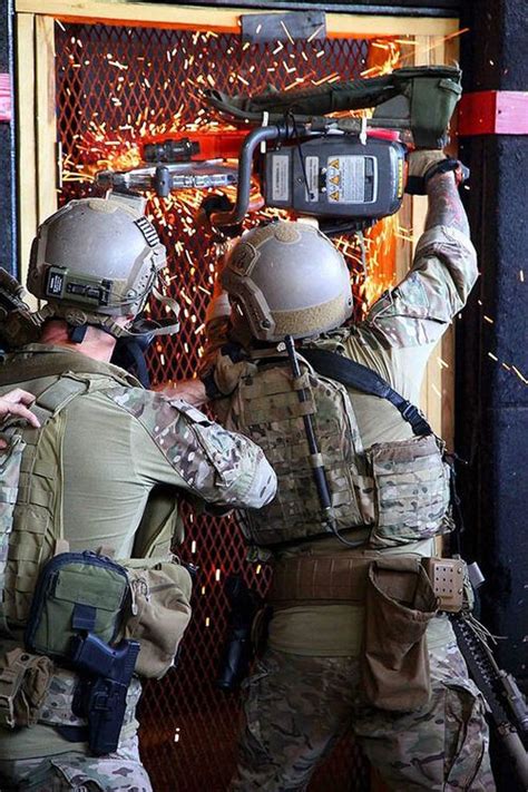 Green Berets From The 3rd Special Forces Group Airborne During A