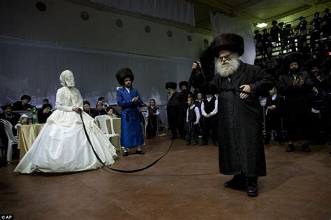 As Fotos De Um Casamento Judaico Ultra Ortodoxo Em Israel
