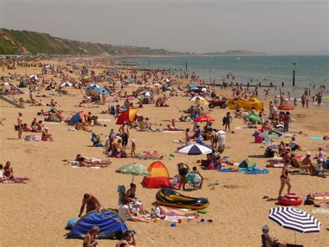 Boscombe Busy Beach On Hot Sunday © Chris Downer Cc By Sa20 Geograph Britain And Ireland