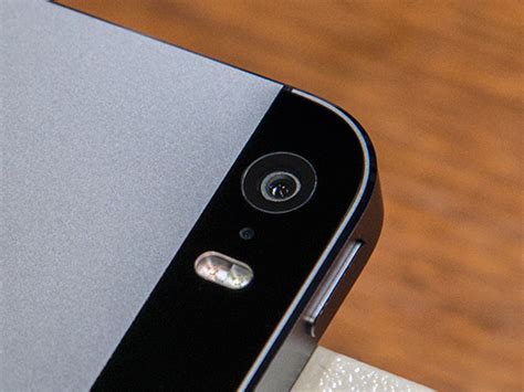 Review How Does Apples New Iphone 5s Perform As A Camera Digital