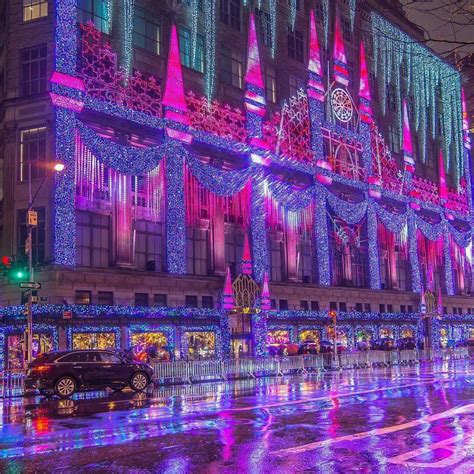 Saks Fifth Avenue Holiday Light Show In Its Most Wonderful Time In The