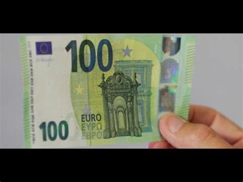 Mai) sollen verbraucher die ersten scheine erhalten. NEUE BANKNOTEN: Warum die Notenbank den 100-Euro-Schein schrumpft - YouTube