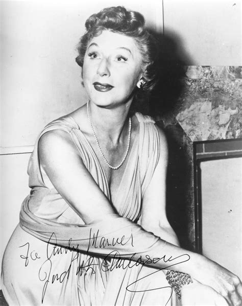 Dame Judith Anderson Movies And Autographed Portraits Through The Decades