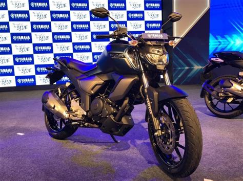 It is available in 2 variants and 5 colours with top variant price starting from for honda, the version 2.0 serves two purposes. Yamaha FZ And FZ-S Fi Version 3.0 Launched In India ...
