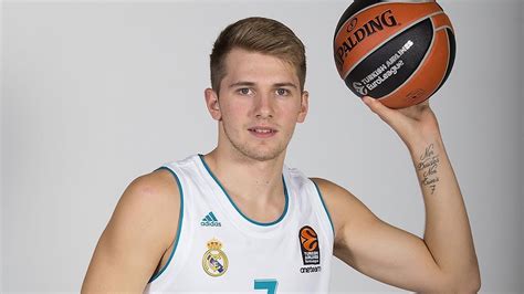 Dallas mavericks star rookie luka doncic returned to spain to watch his former team real madrid play on april 17. Assist of the night: Luka Doncic, Real Madrid - YouTube