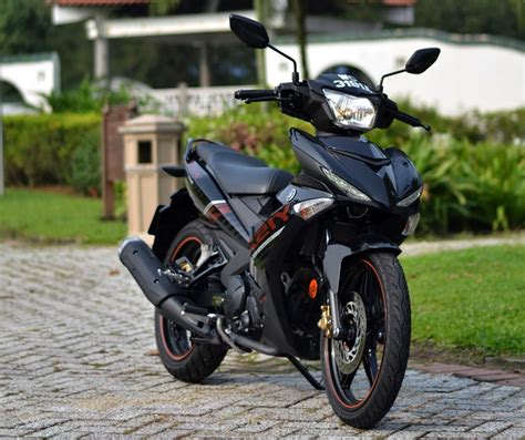 Suku lingon, adalah suatu komunitas suku bangsa, yang hidup terpencil di pedalaman hutan halmahera timur. Yamaha Y15ZR | Mekanika - Permotoran Gaya Baru