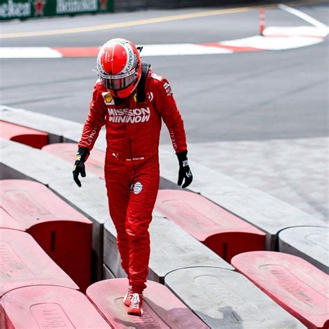 Sebastian Vettel 5 Sebvettelnews Twitter Formula 1 Car Racing