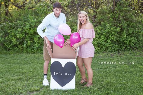 This Couple Had An Adorable Gender Reveal Photo Shoot For Their Newly