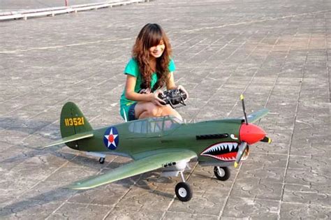 Sky Flight Warhawk P40 Oversized Fighter Rc Model Pnp And Kit Lxp 40p