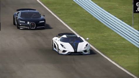Bugatti Chiron Vs Koenigsegg Regera Hard Battle Youtube