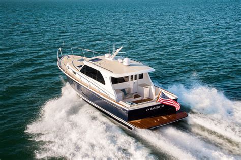 Novità 2018 Grand Banks Eastbay 44 Comes From The Heritage Of The