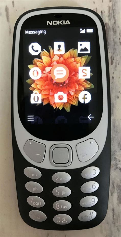 The Nokia 3310 3g An Ideal Starter Phone Mother Distracted