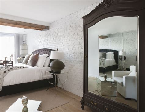 I hope i will become great again. Feng Shui Tips for a Mirror Facing the Bed