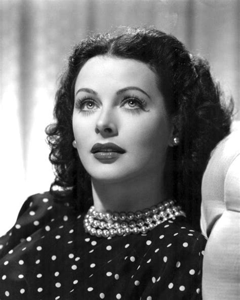 Seriously Hedy Lamarr The Gorgeous Hollywood Actress Who Also Helped