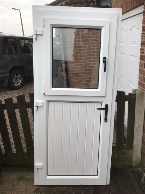 Browse through over 250 doors from upvc colour doors, upvc front doors, upvc back doors, composite doors, upvc internal doors, upvc patio doors, upvc french doors, upvc windows, rear upvc doors all made your ready made replacement door comes with door in frame ready to install. White Upvc stable door | in Barnsley, South Yorkshire ...
