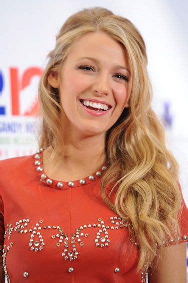 Wavy And Half Up Blake Lively Cheveux