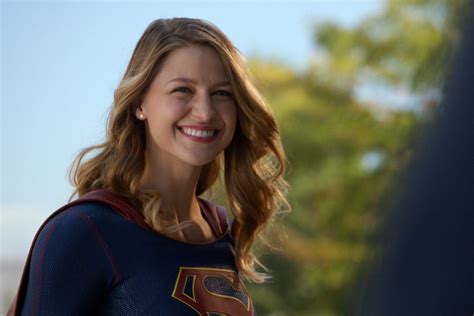 9 things we want from supergirl season 3 tell tale tv supergirl season melissa supergirl