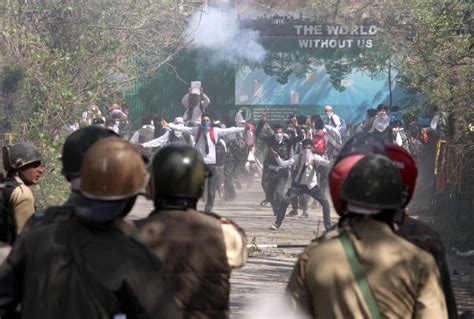 4 Ways To Deal With The Kashmir Crisis India News