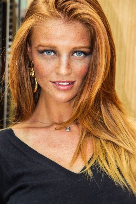 beautiful freckles beautiful red hair gorgeous redhead beautiful eyes cintia dicker red