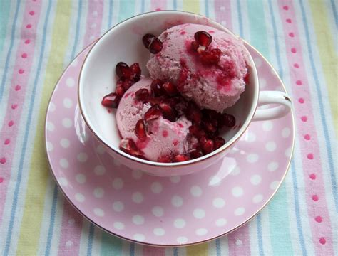 Easy Pomegranate Ice Cream Cooktogether