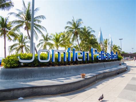 Jomtien Beach In Pattaya Reasons To Visit Or Stay