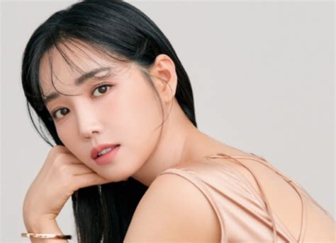 Biodata Profil Dan Fakta Lengkap Aktris Lee Yoo Ri Kepoper Sexiezpix