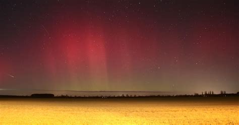 Northern Lights Put On Spectacular Show In Rare Display Over The Uk