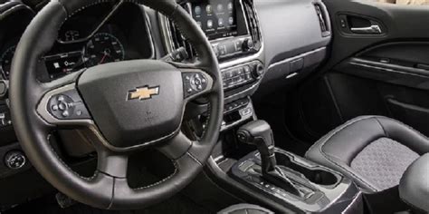 Chevrolet presents chevrolet colorado (2015). 2020 Chevrolet Colorado: Least Reliable New Vehicle You ...