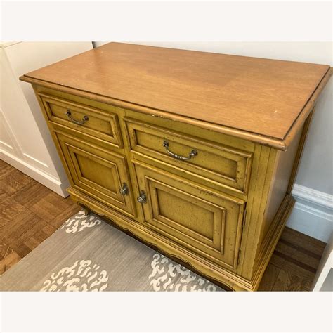 Последние твиты от lillian (@lillianjchan). Lillian August Console Table Media Cabinet - AptDeco