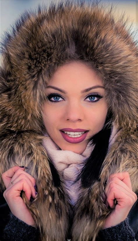 Depth Of Field Furs Brunette Fur Coat Winter Hats Model Fashion Moda