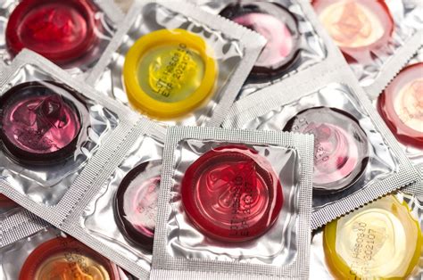 Preservativos Autolubricantes Para Fomentar El Uso De Condones