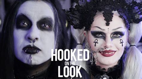 Couple Dress As Vampires Every Day Hooked On The Look Youtube
