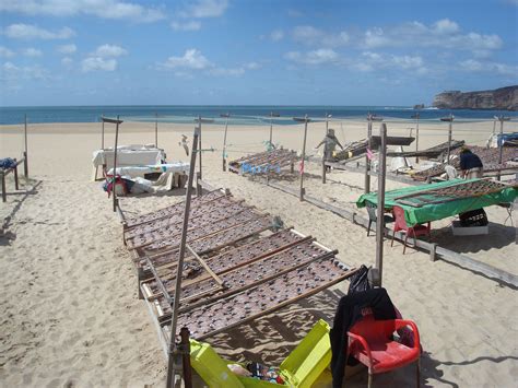 Nazare Portugal A Traditional Fishing Village So Colorful Despite So