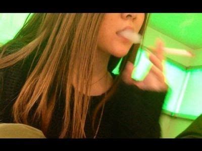 Post Women Smoking And Sucking Cock Tumblr
