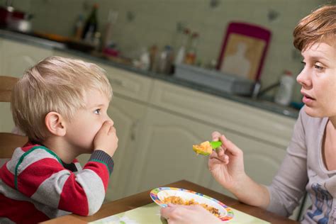 How To Handle Common Toddler Food Struggles Fourways Review