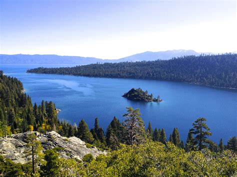 Emerald Bay Lake Tahoe Ca Usa Emerald Bay Lake Tahoe Lake Tahoe