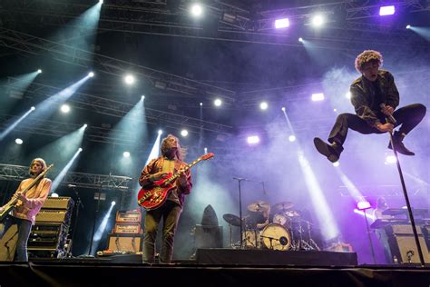 A lisbona per il festival indie più atteso dell'estate, il soggiorno perfetto è negli giunto alla sua undicesima edizione, nos alive è uno dei più importanti e più amati festival musicali. NOS Alive 2017 - Dia 3 | Altamont