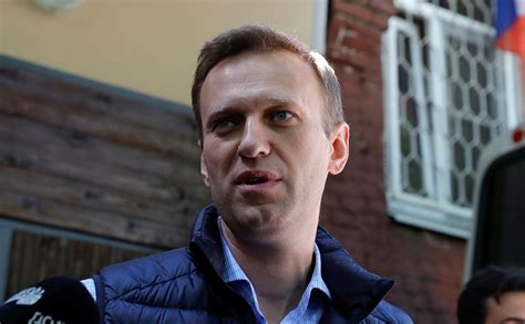 Требую отменить незаконно решение по «экстремизму» фбк. Кремль на вопрос о Навальном заявил о приоритете здоровья ...