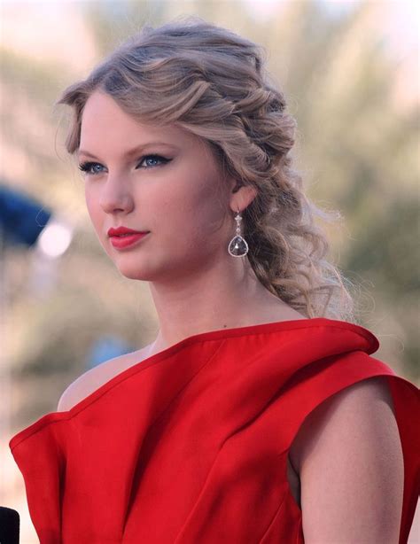 See Taylor Swifts Complete Beauty Evolution Photos Of Taylor Swift