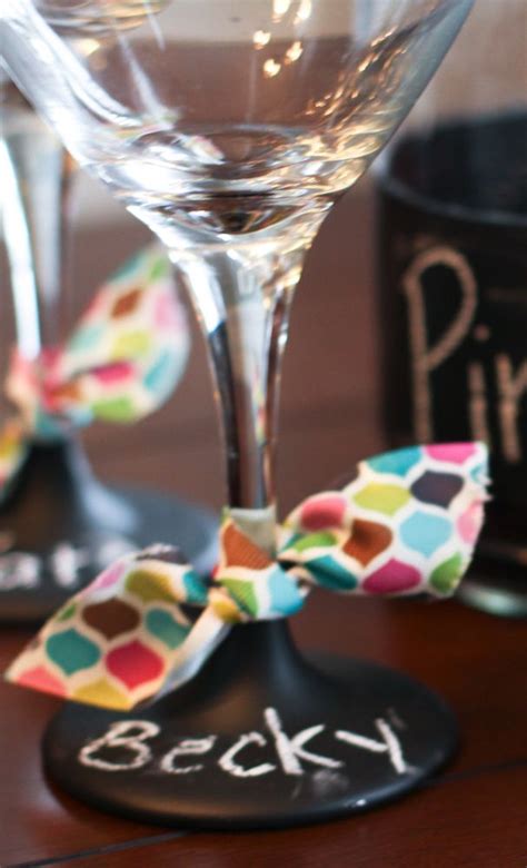 How To Make Chalkboard Wine Glasses · Recycled Crafts